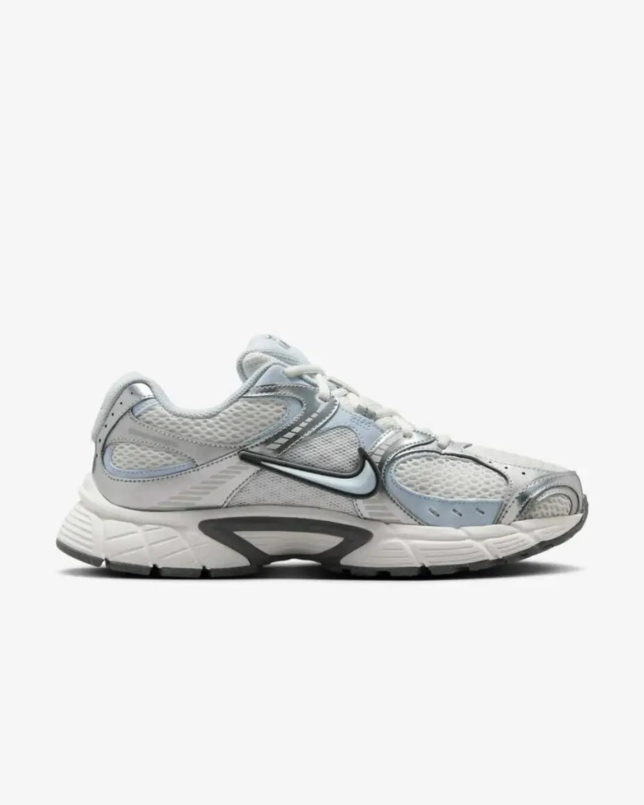 Nike V5 RNR (W)