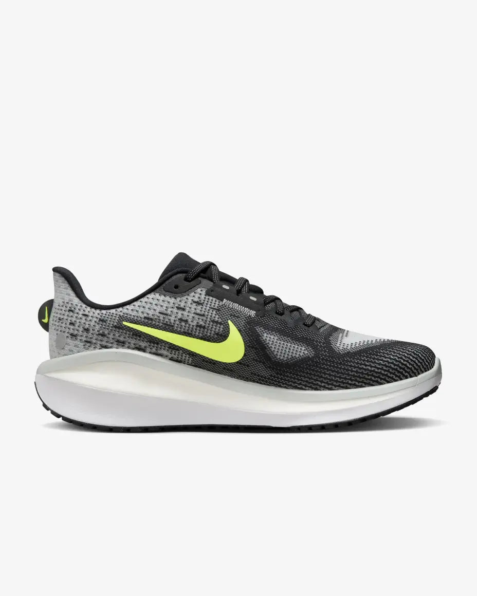 Nike Vomero 17
