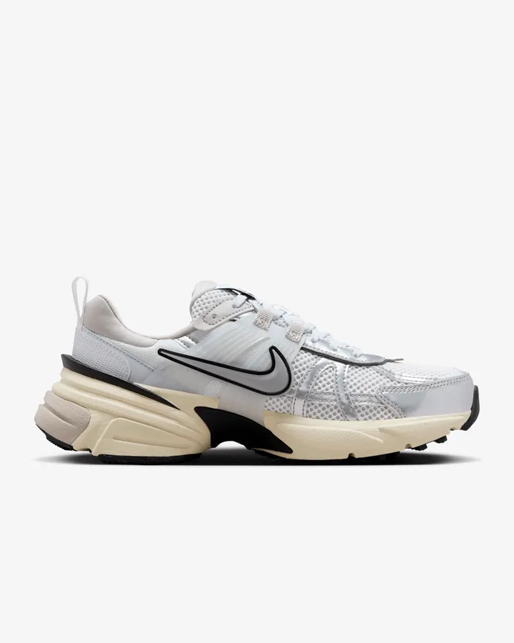 Nike V2K Run Metallic Silver (W)