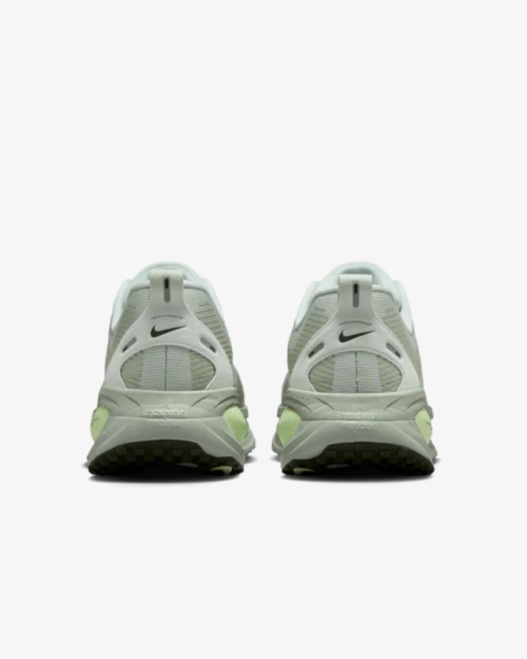Nike Vomero 18