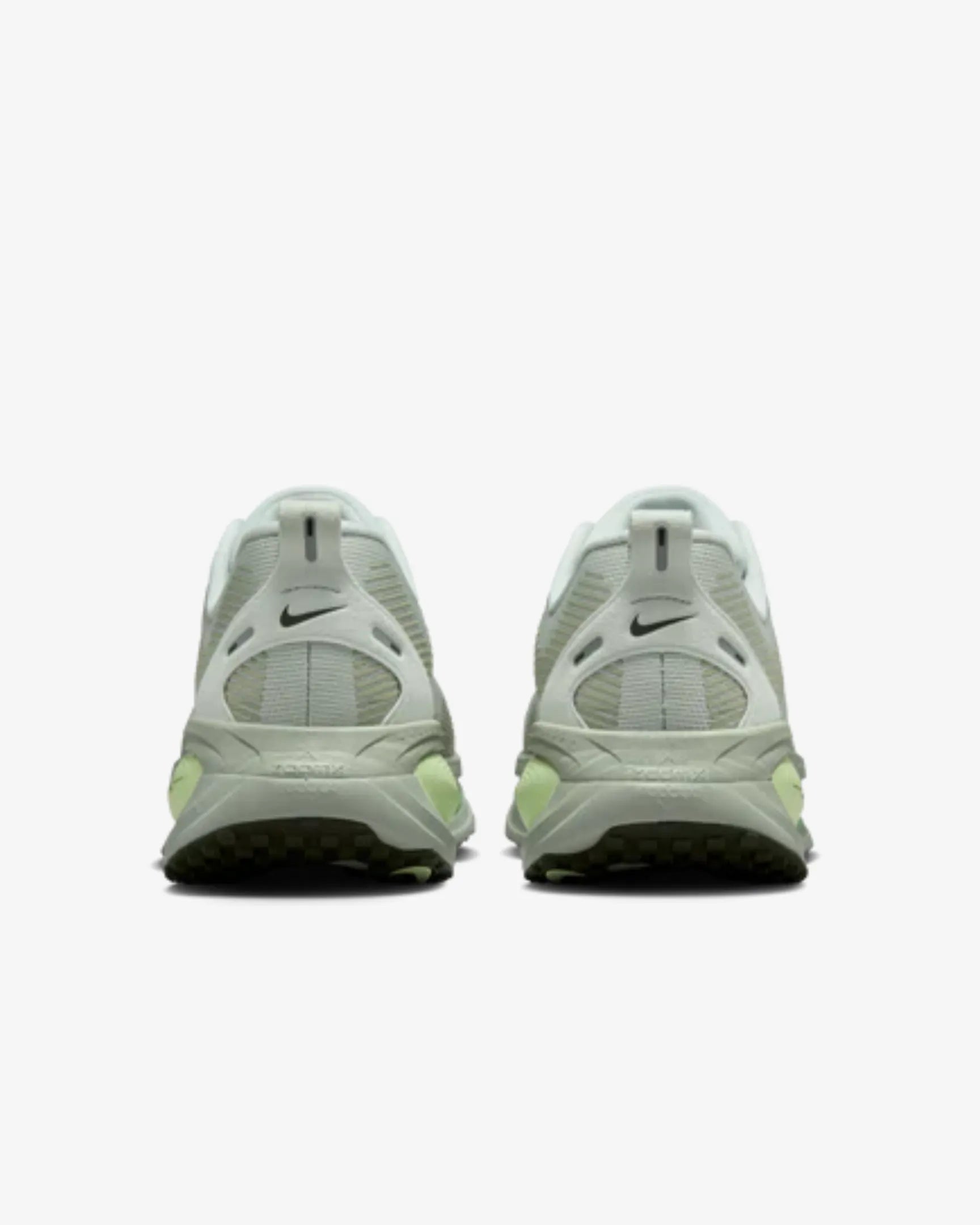 Nike Vomero 18