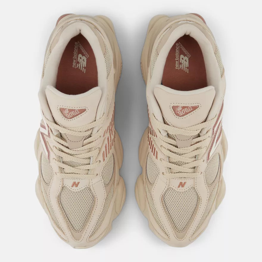 New Balance 9060 (W)