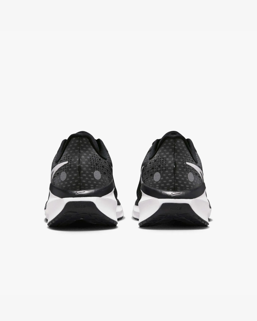 Nike Vomero 17