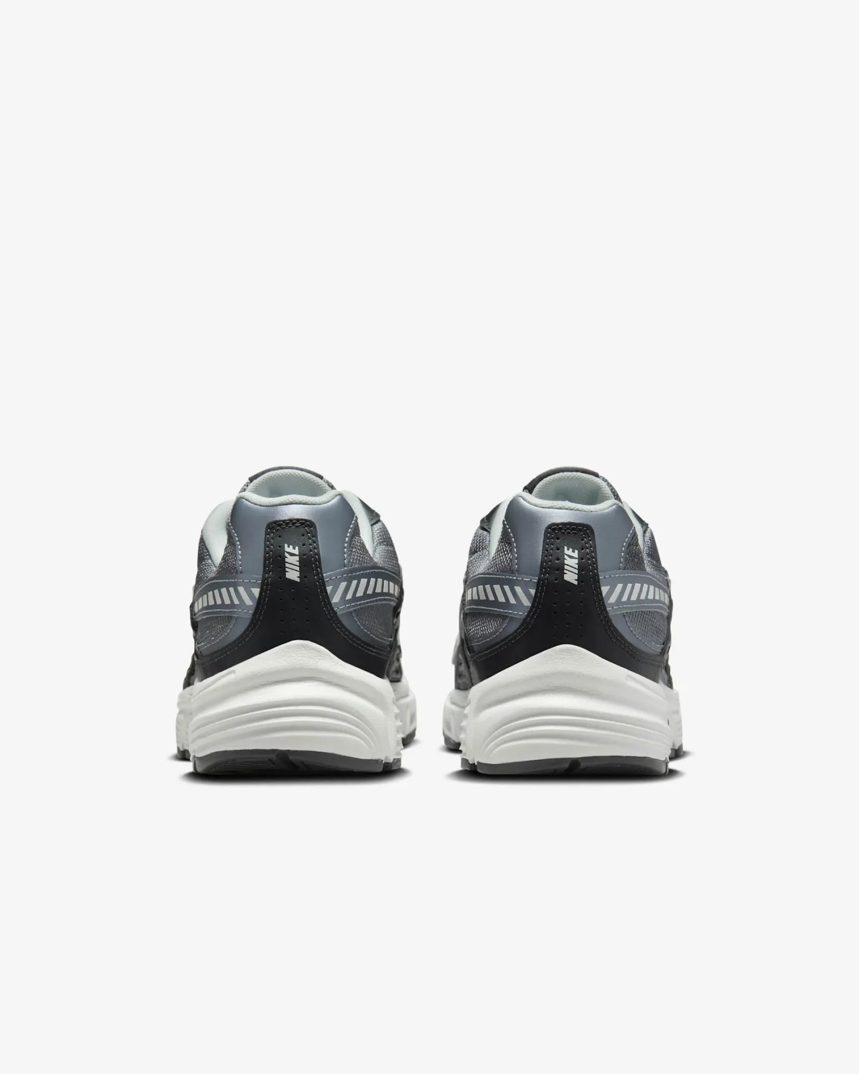 Nike Initiator (W)