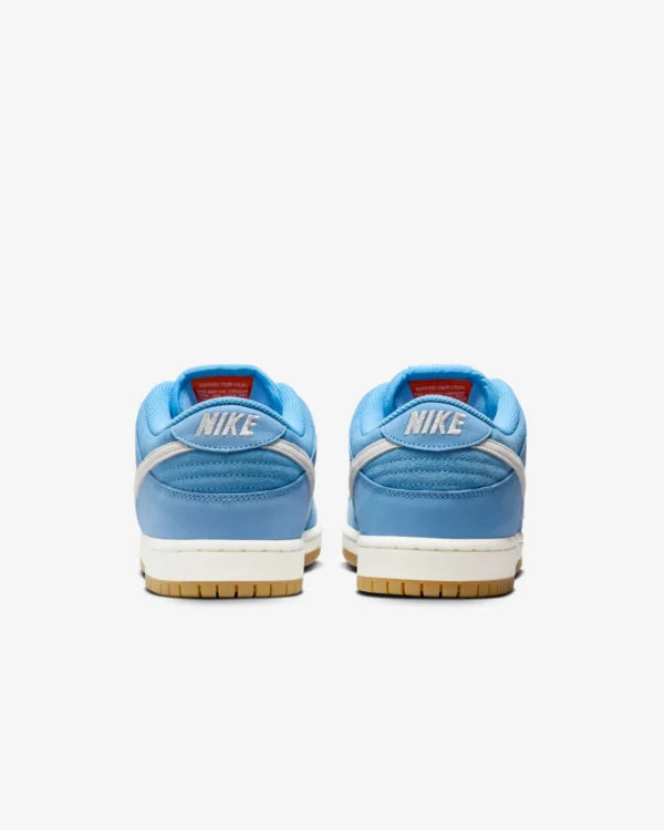 Nike SB Dunk Low Pro