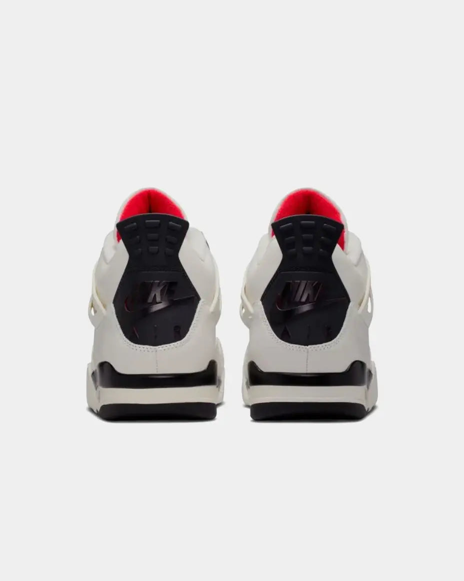 Air Jordan 4 Retro «Flight Club»