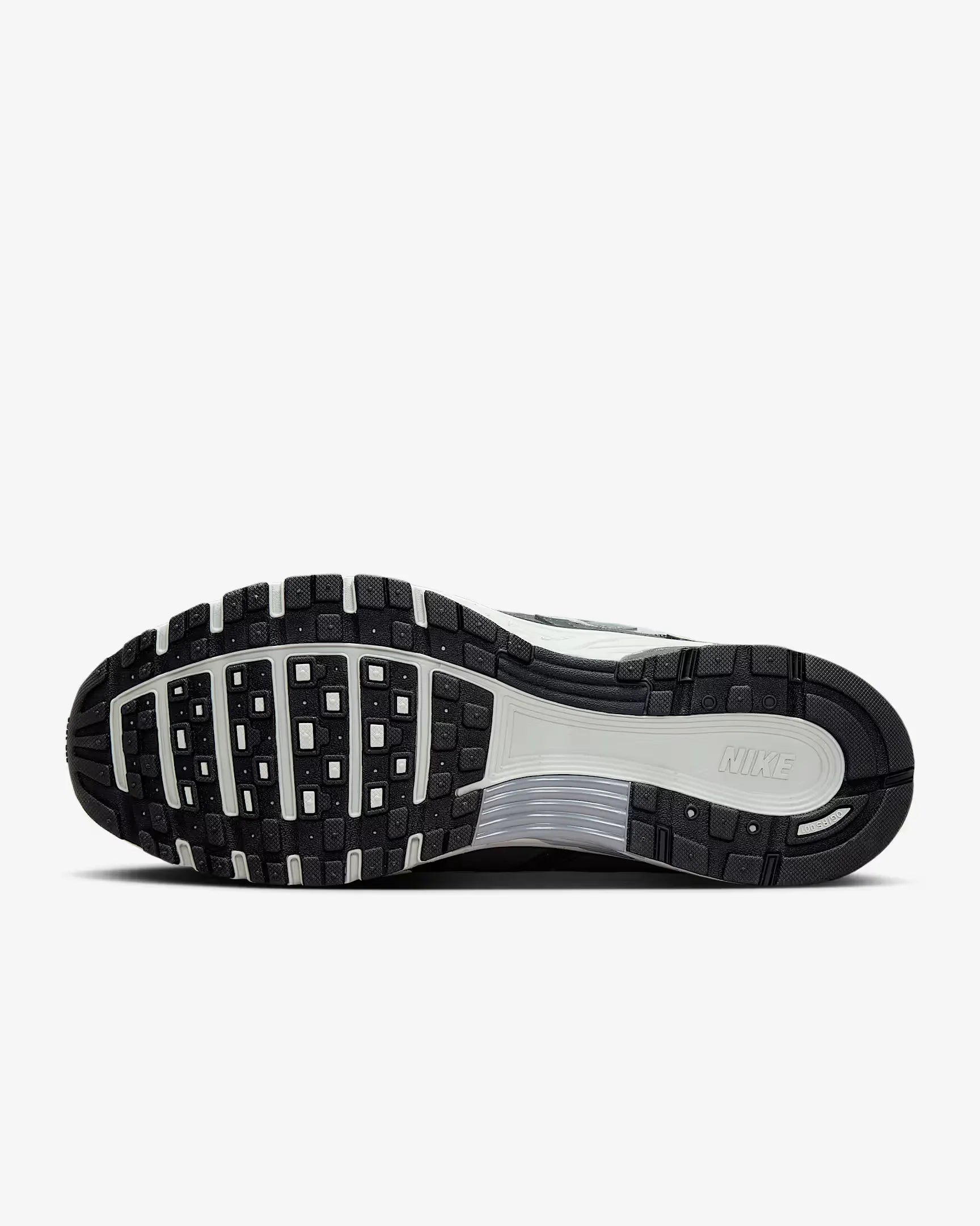 Nike P-6000 (W)