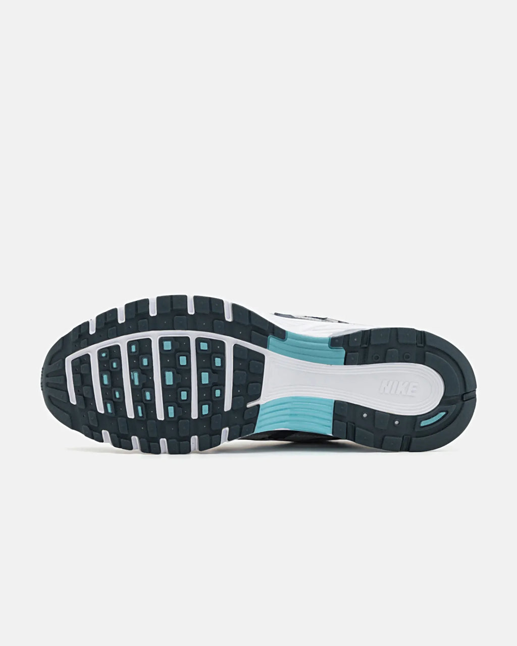 Nike P 6000